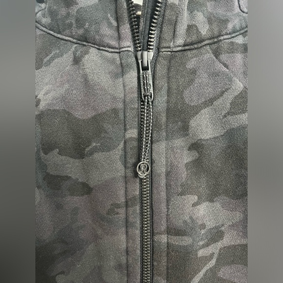 Lululemon Scuba Hoodie Size 8 - Picture 10 of 15